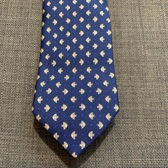Salvatore Ferragamo Fish Print Silk Tie (Blue) - Picture 2 of 11